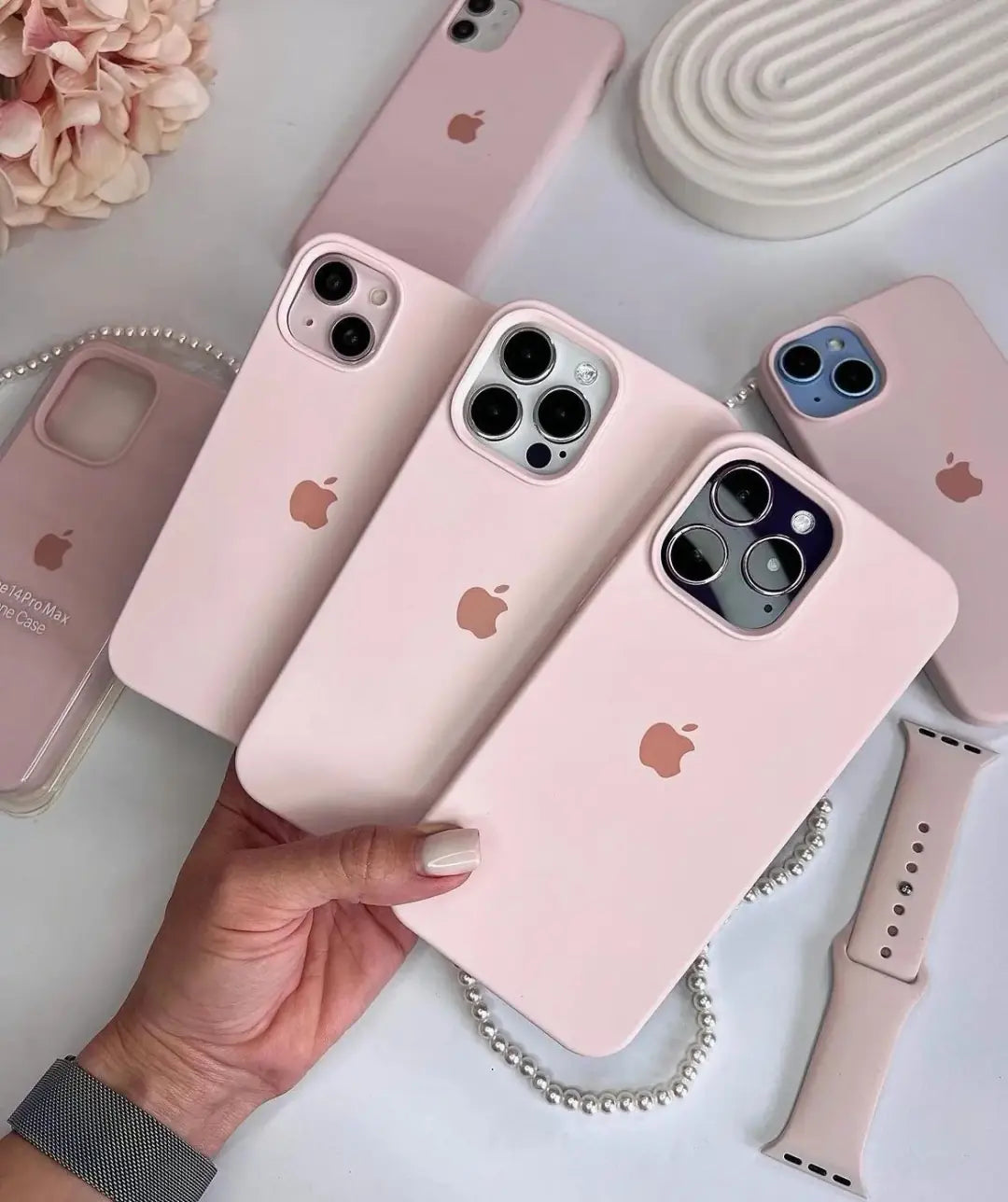 İPhone 16 Plus Apple Logolu Lansman İçi Süet Kılıflar
